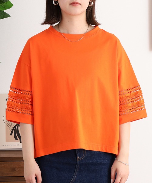 EGLANTINE(エグランティーヌ)の「EGLANTINE 袖フリンジレース5分袖カットソー(Tシャツ/カットソー・レディース・オフホワイト/ブラック/オレンジ/ベージュ・40)」の17枚目の写真