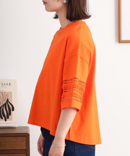 EGLANTINE(エグランティーヌ)の「EGLANTINE 袖フリンジレース5分袖カットソー(Tシャツ/カットソー・レディース・オフホワイト/ブラック/オレンジ/ベージュ・40)」の18枚目の写真