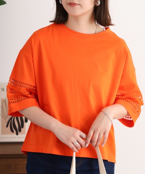 EGLANTINE(エグランティーヌ)の「EGLANTINE 袖フリンジレース5分袖カットソー(Tシャツ/カットソー・レディース・オフホワイト/ブラック/オレンジ/ベージュ・40)」の15枚目の写真
