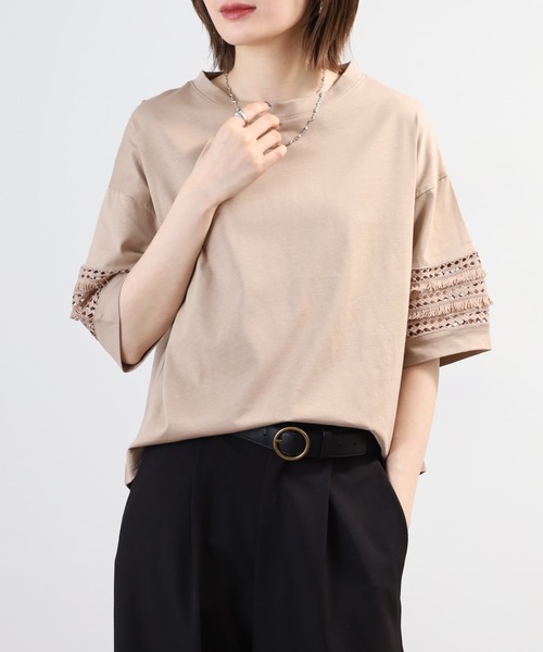 EGLANTINE(エグランティーヌ)の「EGLANTINE 袖フリンジレース5分袖カットソー(Tシャツ/カットソー・レディース・オフホワイト/ブラック/オレンジ/ベージュ・40)」の22枚目の写真