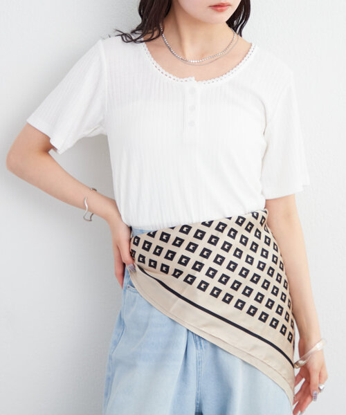 mystic（ミスティック）の「ヘンリー半袖Tシャツ（Tシャツ/カットソー・レディース・イエロー/オフホワイト/ブラック・FREE）」の2枚目の写真