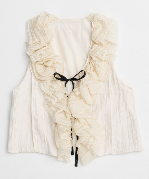 MAISON SPECIAL(メゾンスペシャル)の「Washer Ruffle Tops/ワッシャーフリルトップス(ベスト・レディース・ブラック/アイボリー・FREE)」の12枚目の写真