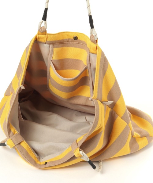 niko and...（ニコアンド）の「オリジナルニコロゴボーダートートバッグ/Ｌサイズ（トートバッグ・レディース・ホワイト/イエロー/ネイビー・0）」の6枚目の写真
