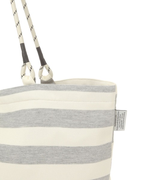 niko and...（ニコアンド）の「オリジナルニコロゴボーダートートバッグ/Ｌサイズ（トートバッグ・レディース・ホワイト/イエロー/ネイビー・0）」の8枚目の写真