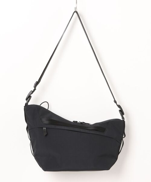 スリングバッグ ショルダーバッグ 4L ALPAKA Amazon | [ALPAKA] Flow Satchel 4Lショルダーバッグ サコッシュ