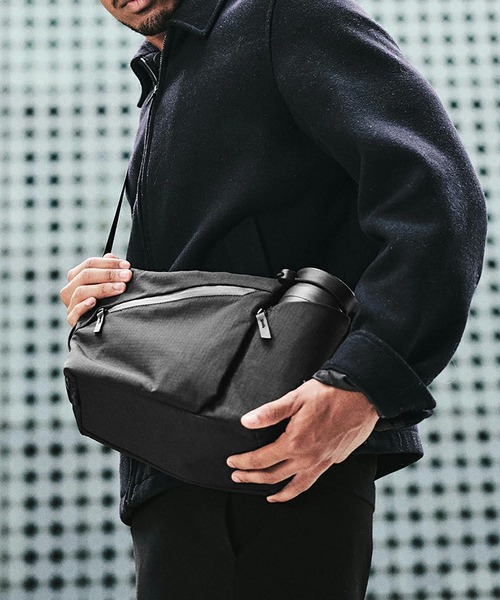 ALPAKA（アルパカ）の「FLOW SATCHEL 4L スリングバッグ ショルダー