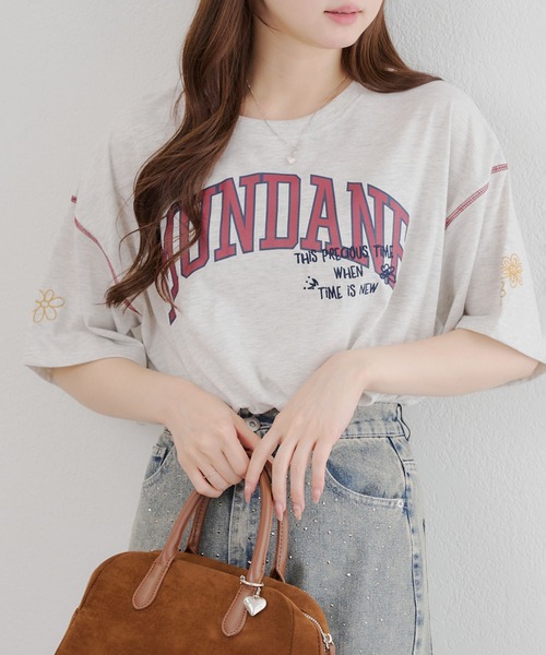 continuer de NICE CLAUP(コンティニューデナイスクラップ)の「ロゴMIX刺繍Tシャツ(Tシャツ/カットソー・レディース・スミクロ/ブルー/オフホワイト/オートミール・FREE)」の19枚目の写真
