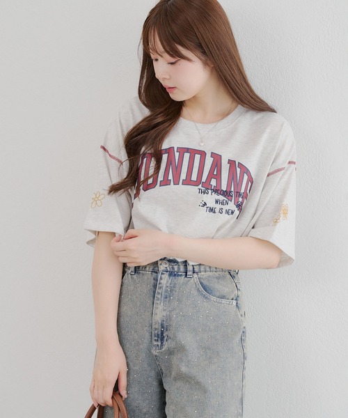 continuer de NICE CLAUP(コンティニューデナイスクラップ)の「ロゴMIX刺繍Tシャツ(Tシャツ/カットソー・レディース・スミクロ/ブルー/オフホワイト/オートミール・FREE)」の21枚目の写真