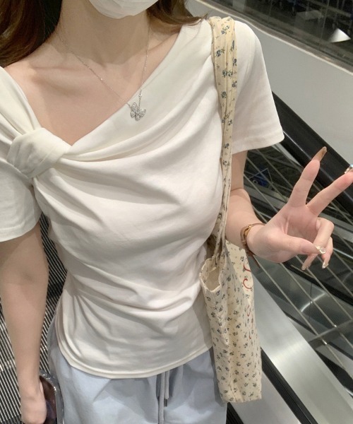 ReRe(リリ)の「リボン襟ニットカットソー(Tシャツ/カットソー・レディース・ブルー/ホワイト/ピンク・MEDIUM)」の15枚目の写真