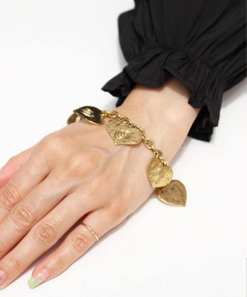 JUPITER(ジュピター)の「ハートコインブレスレット(ブレスレット・レディース・ゴールド・FREE)」の4枚目の写真