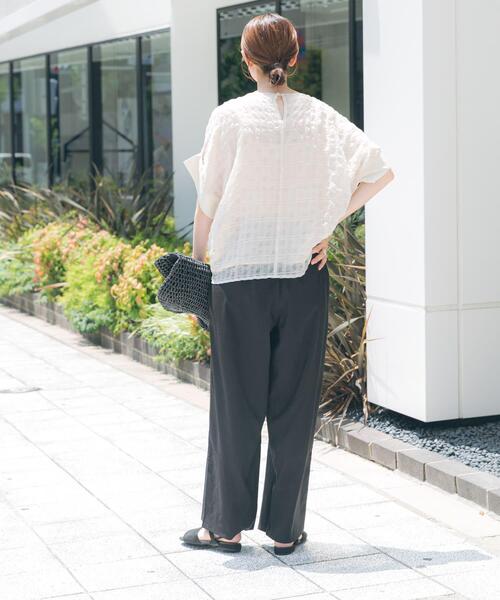 ITEMS URBANRESEARCH（アイテムズ アーバンリサーチ）の「シアーチェックレイヤードブラウス（シャツ/ブラウス・レディース・ブラック/ライトベージュ・FREE）」の13枚目の写真