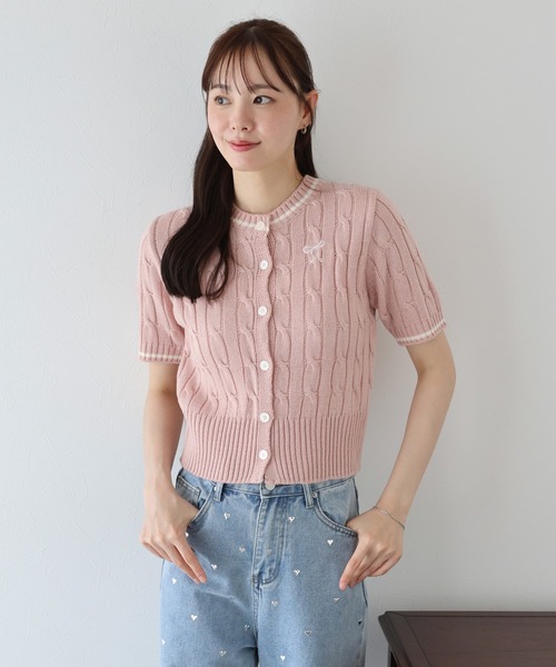 BLUEEAST(ブルーイースト)の「リボン刺繍ケーブルカーディガン(カーディガン/ボレロ・レディース・アイボリー/ピンク/ネイビー・MEDIUM)」の8枚目の写真