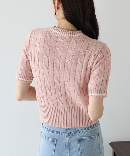 BLUEEAST(ブルーイースト)の「リボン刺繍ケーブルカーディガン(カーディガン/ボレロ・レディース・アイボリー/ピンク/ネイビー・MEDIUM)」の6枚目の写真