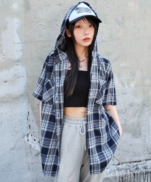 WEGO（ウィゴー）の「WEGO/フードチェックBIGシャツ（シャツ/ブラウス・レディース・ネイビー/ブラック/レッド・FREE）」の14枚目の写真