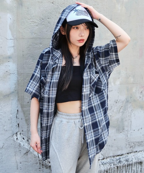 WEGO（ウィゴー）の「WEGO/フードチェックBIGシャツ（シャツ/ブラウス・レディース・ネイビー/ブラック/レッド・FREE）」の15枚目の写真