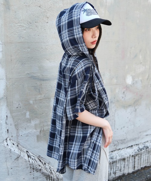 WEGO（ウィゴー）の「WEGO/フードチェックBIGシャツ（シャツ/ブラウス・レディース・ネイビー/ブラック/レッド・FREE）」の17枚目の写真