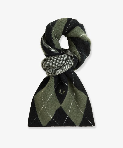 FRED PERRY(フレッドペリー)の「Brushed Argyle Scarf/アーガイルマフラー(マフラー・メンズ・オフホワイト/ブラック・ONE SIZE)」の1枚目の写真