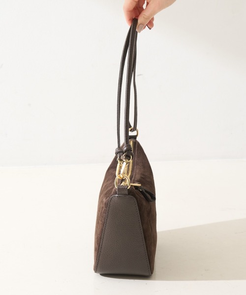 AULENTTI（オウレンティ）の「【AULENTTI/オウレンティ】チェーン付3Wayレザーショルダー（トートバッグ・レディース・ダークブラウン・フリー）」の18枚目の写真