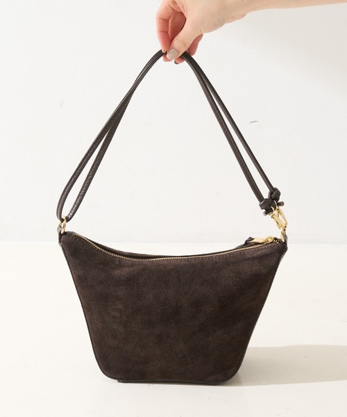 AULENTTI（オウレンティ）の「【AULENTTI/オウレンティ】チェーン付3Wayレザーショルダー（トートバッグ・レディース・ダークブラウン・フリー）」の19枚目の写真