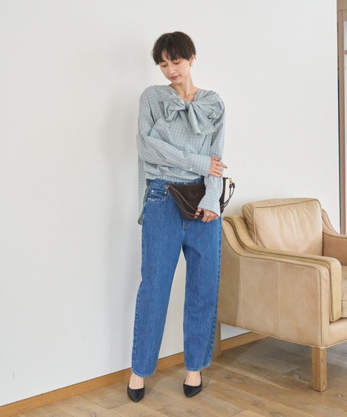 AULENTTI（オウレンティ）の「【AULENTTI/オウレンティ】チェーン付3Wayレザーショルダー（トートバッグ・レディース・ダークブラウン・フリー）」の9枚目の写真