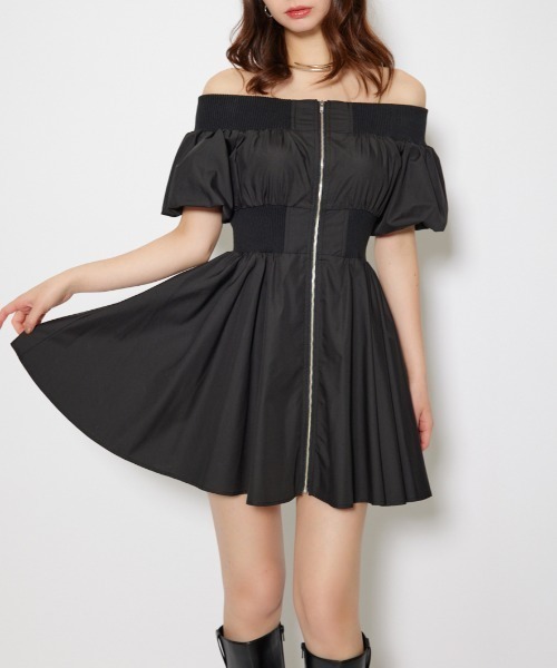 rienda(リエンダ)の「MA-1オフショルミニフレアワンピース 秋服(ワンピース・レディース・ベージュ/ブラック/ライトピンク・SMALL/MEDIUM)」の20枚目の写真