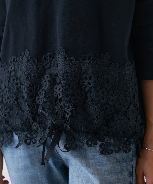 BEARDSLEY（ビアズリー）の「裾レースコットンカットソー（ニット