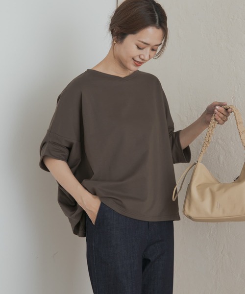 URBAN RESEARCH DOORS(アーバンリサーチドアーズ)の「『UR GREEN』ミニ裏毛変形プルオーバー(Tシャツ/カットソー・レディース・ブラック/カーキ/グレー系その他・MEDIUM)」の4枚目の写真