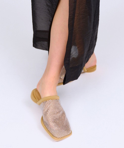 THINGS THAT MATTER(シングス ザット マター)の「SPARKLING MESH FLAT SANDALS / スパークリングメッシュフラットサンダル(サンダル・レディース・ブラック/ベージュ/レッド・37/38)」の3枚目の写真