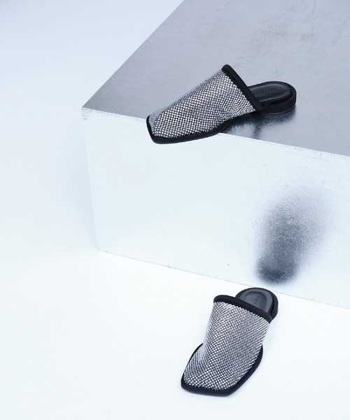 THINGS THAT MATTER(シングス ザット マター)の「SPARKLING MESH FLAT SANDALS / スパークリングメッシュフラットサンダル(サンダル・レディース・ブラック/ベージュ/レッド・37/38)」の13枚目の写真