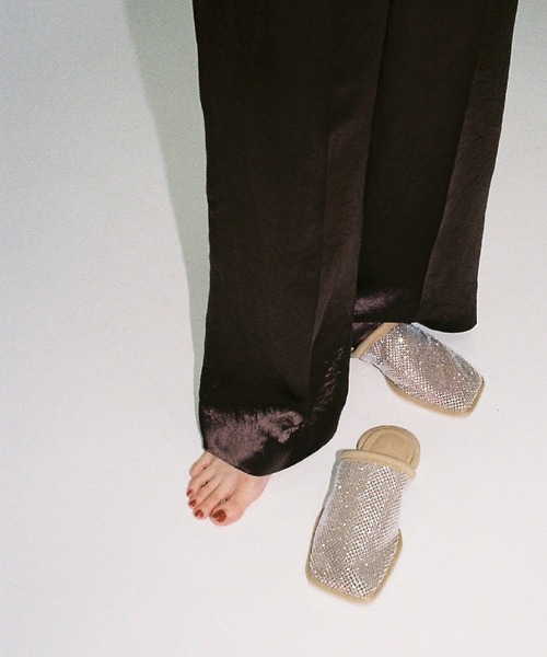 THINGS THAT MATTER(シングス ザット マター)の「SPARKLING MESH FLAT SANDALS / スパークリングメッシュフラットサンダル(サンダル・レディース・ブラック/ベージュ/レッド・37/38)」の19枚目の写真