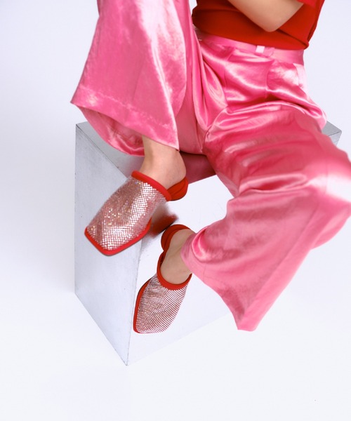 THINGS THAT MATTER(シングス ザット マター)の「SPARKLING MESH FLAT SANDALS / スパークリングメッシュフラットサンダル(サンダル・レディース・ブラック/ベージュ/レッド・37/38)」の16枚目の写真