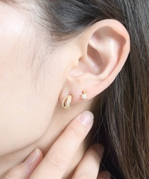 Flowering｜フラワーリングのピアス（両耳用）（ゴールド/金色系