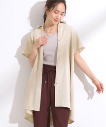SHOO・LA・RUE（シューラルー）の「さらりとしたタッチが心地よいAラインバックギャザーブラウス（チュニック）」