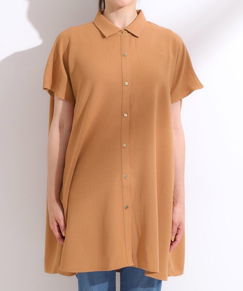 SHOO・LA・RUE（シューラルー）の「【S-LL/体型カバー】さらりとしたタッチが心地よい バックギャザーブラウス（チュニック・レディース・ネイビー/ライトオレンジ系/ライトベージュ・04/02/01/03）」の16枚目の写真