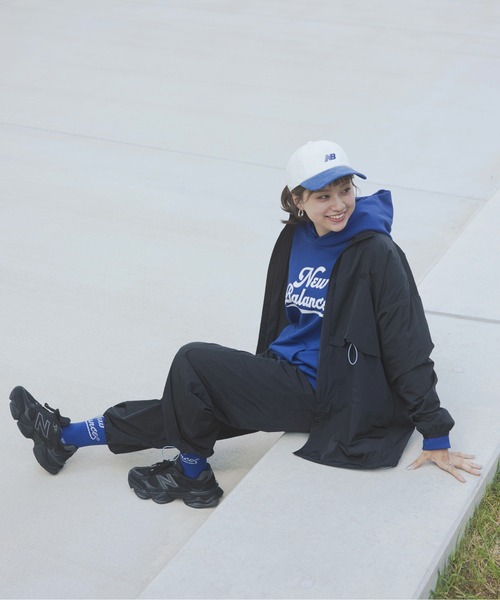 NEW BALANCE（ニューバランス）の「Athletics レガシーフーディ（パーカー・メンズ・ライトベージュ/ライトグレー/コバルトブルー・SMALL/MEDIUM/LARGE/X-LARGE/XX-LARGE）」の4枚目の写真