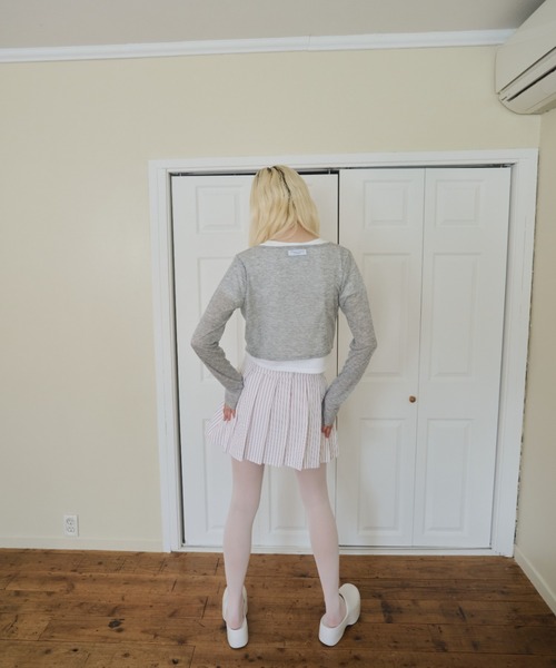 Smyeon（スミョン）の「Long sleeve sheer cardigan/ロングスリーブカットカーディガン（カーディガン/ボレロ・レディース・グレー/ブラック/ライトブルー・FREE）」の18枚目の写真