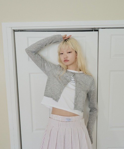 Smyeon（スミョン）の「Long sleeve sheer cardigan/ロングスリーブカットカーディガン（カーディガン/ボレロ・レディース・グレー/ブラック/ライトブルー・FREE）」の12枚目の写真