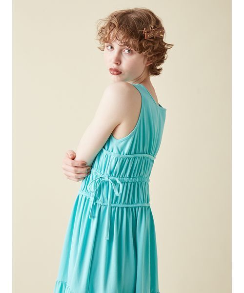 FURFUR（ファーファー）の「ノースリーブティアードカットワンピース（ワンピース・レディース・ピンク/チャコールグレー/ターコイズブルー・F）」の13枚目の写真