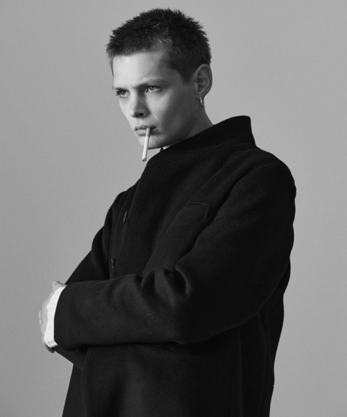 glamb（グラム）の「Blue Noise Stand Collar Coat / ブルーノイズスタンドカラーコート（ステンカラーコート・メンズ・ブラック/グレー・S/M/L）」の8枚目の写真