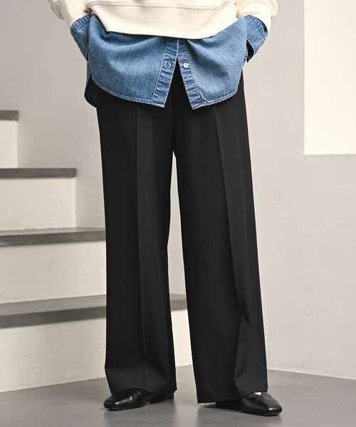 green label relaxing（グリーンレーベルリラクシング）の「【WEB限定】＜at ease＞オルマイ ワイド パンツ マシンウォッシャブル ストレッチ 帯電防止（その他パンツ・レディース・ブラック/ダークグレー/モカ/ネイビー・SHORT/34/36/38/40/42/TALL）」の2枚目の写真