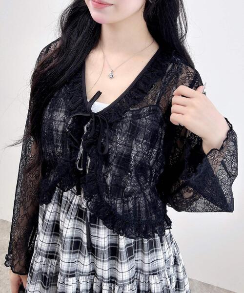 INGNI（イング）の「フリルリボンレース長袖カーディガン（カーディガン/ボレロ・レディース・ブラック/オフホワイト/モカ・M）」の2枚目の写真