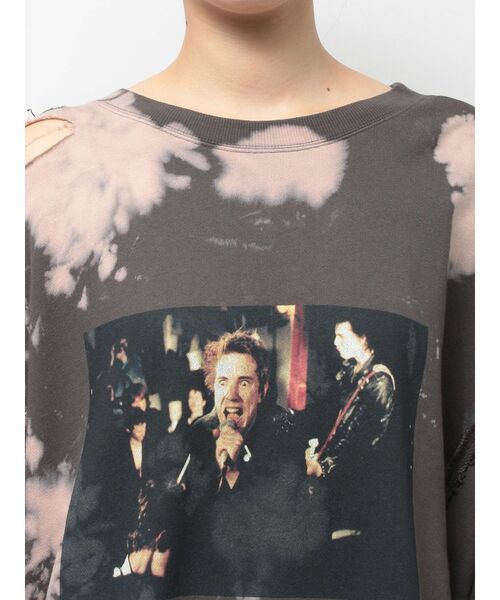 jouetie（ジュエティ）の「【KevinCummins×jouetie】フォトダメージプルオーバー スウェット トレーナー（スウェット・レディース・アイボリー/ブラック/ブルー・MEDIUM）」の5枚目の写真