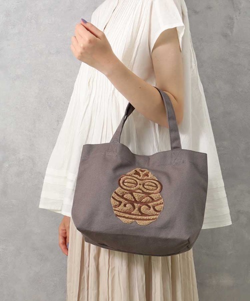 Bleu Bleuet(ブルーブルーエ)の「ミステリーキャンバストートバッグ(トートバッグ・レディース・アイボリー/ブルー/グレー・FREE)」の2枚目の写真