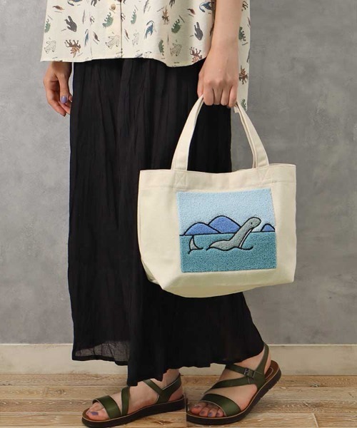 Bleu Bleuet(ブルーブルーエ)の「ミステリーキャンバストートバッグ(トートバッグ・レディース・アイボリー/ブルー/グレー・FREE)」の5枚目の写真