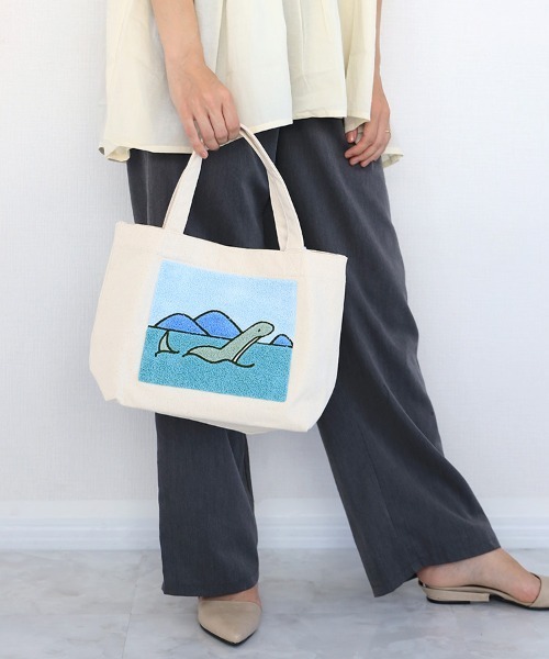 Bleu Bleuet(ブルーブルーエ)の「ミステリーキャンバストートバッグ(トートバッグ・レディース・アイボリー/ブルー/グレー・FREE)」の8枚目の写真