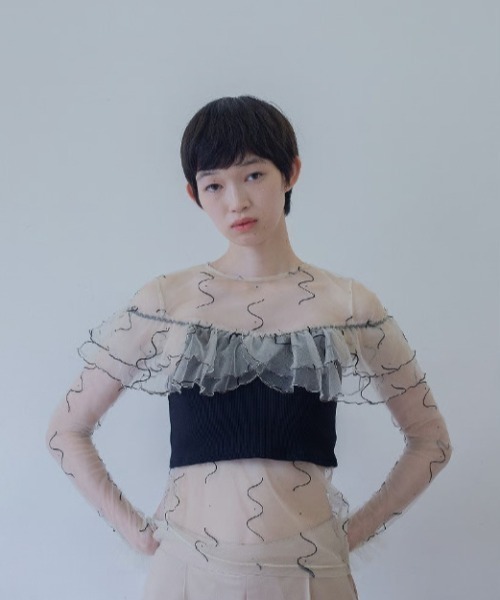 PoI（ポイ）の「【POI】tulle top naminami チュールトップス パーティー オケージョン 結婚式 謝恩会（Tシャツ/カットソー・レディース・ブラック/パープル/アイボリー・FREE）」の11枚目の写真
