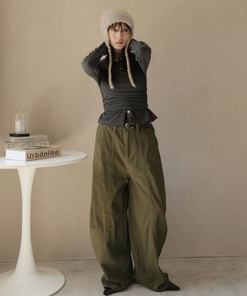 Ulysses（ユリシス）の「カーブシルエットワイドパンツ（その他パンツ・レディース・グリーン/ダークグレー/ブラック・L/M/S）」の10枚目の写真