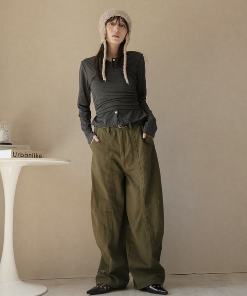 Ulysses（ユリシス）の「カーブシルエットワイドパンツ（その他パンツ・レディース・グリーン/ダークグレー/ブラック・L/M/S）」の21枚目の写真