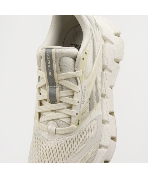 Reebok(リーボック)の「フロートジグ 2 / FLOATZIG 2(スニーカー・レディース・ブラック×ホワイト/ホワイト×イエロー/アイボリー/ブラック・22.5cm/23.0cm/23.5cm/24.5cm/24.0cm/25.0cm/25.5cm/26.0cm)」の15枚目の写真