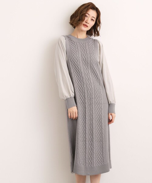 grove(グローブ)の「一枚で華やぐ、袖布帛ケーブルニットワンピース(ワンピース・レディース・ブラック/グレー/モスグリーン・02/03/01/04/05)」の2枚目の写真